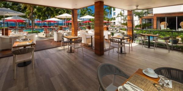 airport-transfer-to-s-hotel-terrace