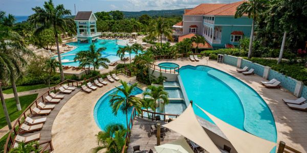 Private Transfer from MBJ Airport to Sandals Ochi Beach Resort