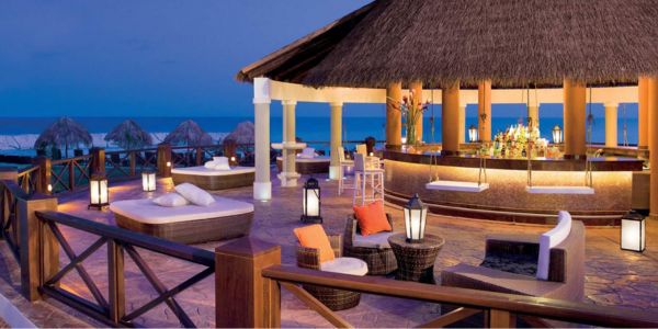 airport-transfer-to-secrets-wild-orchid-outside-bar