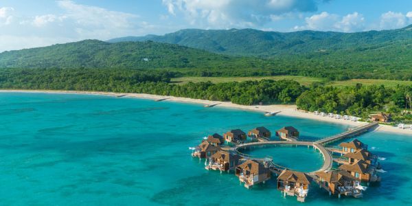 island-dream-tour-luxury-transfer-to-sandals-south-coast-villas